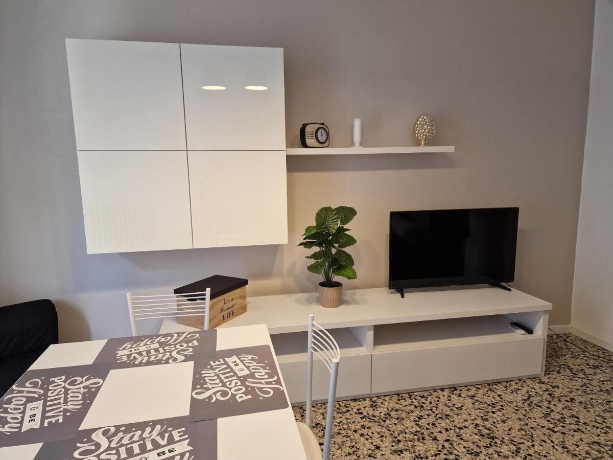 M.Aurelio Light Brown Appartement Milaan Buitenkant foto